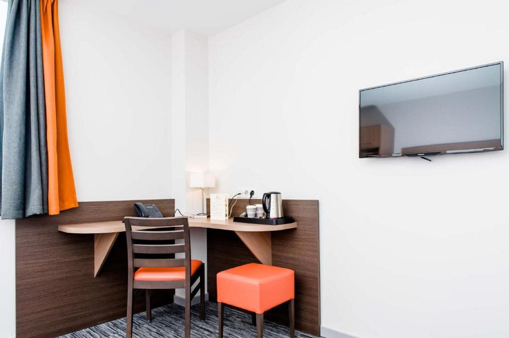 Dios Hotel Bruguieres Zewnętrze zdjęcie