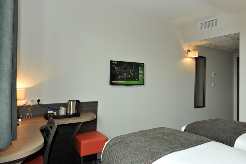 Dios Hotel Bruguieres Zewnętrze zdjęcie