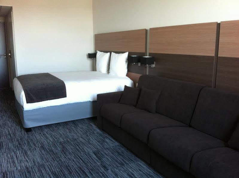 Dios Hotel Bruguieres Zewnętrze zdjęcie